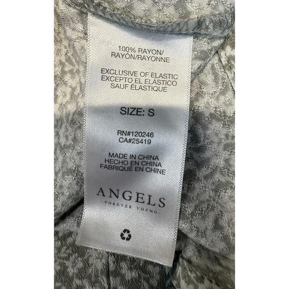 Angel NWT Cottagecore Gray Floral peasant top - Picture 6 of 7